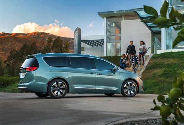 Cover Image for Google Car : la flotte s'agrandira grâce à Fiat-Chrysler