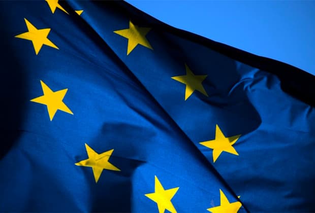 Cover Image for La législation s'assouplit pour la voiture autonome